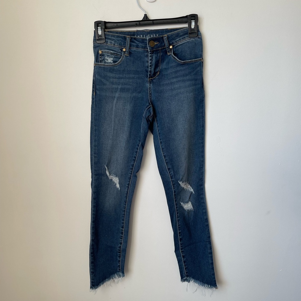 Articles Of Society Frayed Hem Blue Jeans size 24